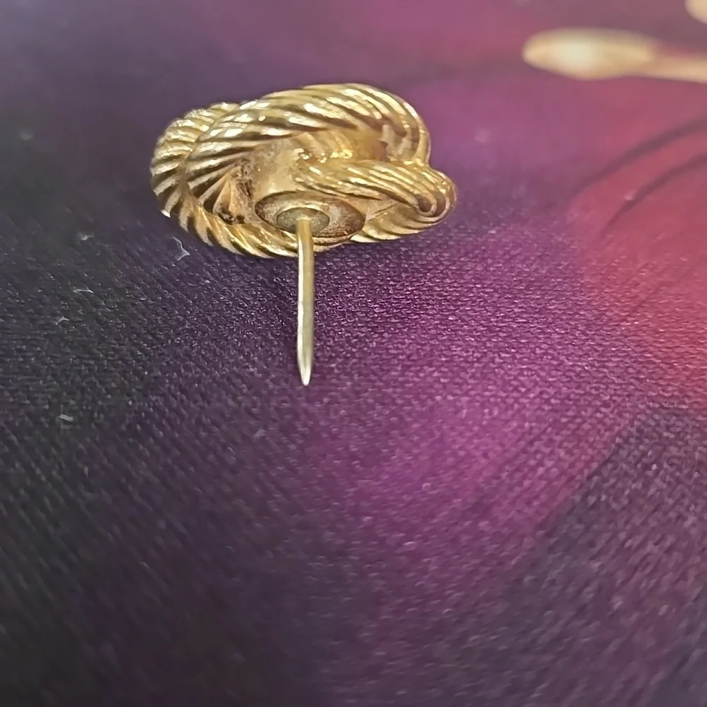 SWANK red gold